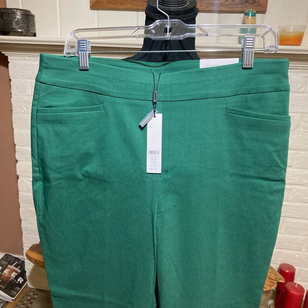 Chico's Pant Basic Juniper So Slimming Brigitte Slim Leg Pants size 1.5R US 10R